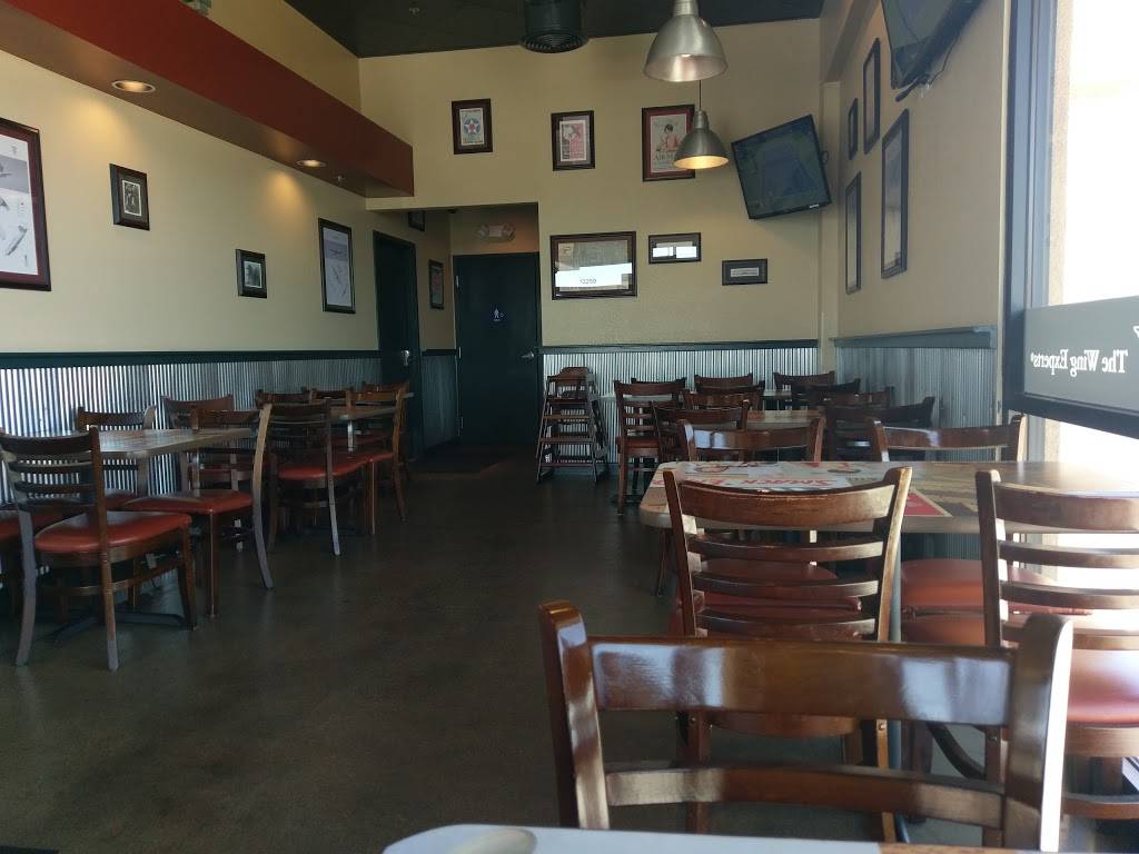 Wingstop | restaurant | 13259 Main St, Hesperia, CA 92345, USA | 7609495500 OR +1 760-949-5500