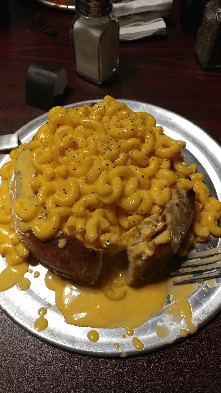 Badazz Pizzeria N Grill | restaurant | 1504 S Galena Ave, Dixon, IL 61021, USA | 8159944163 OR +1 815-994-4163