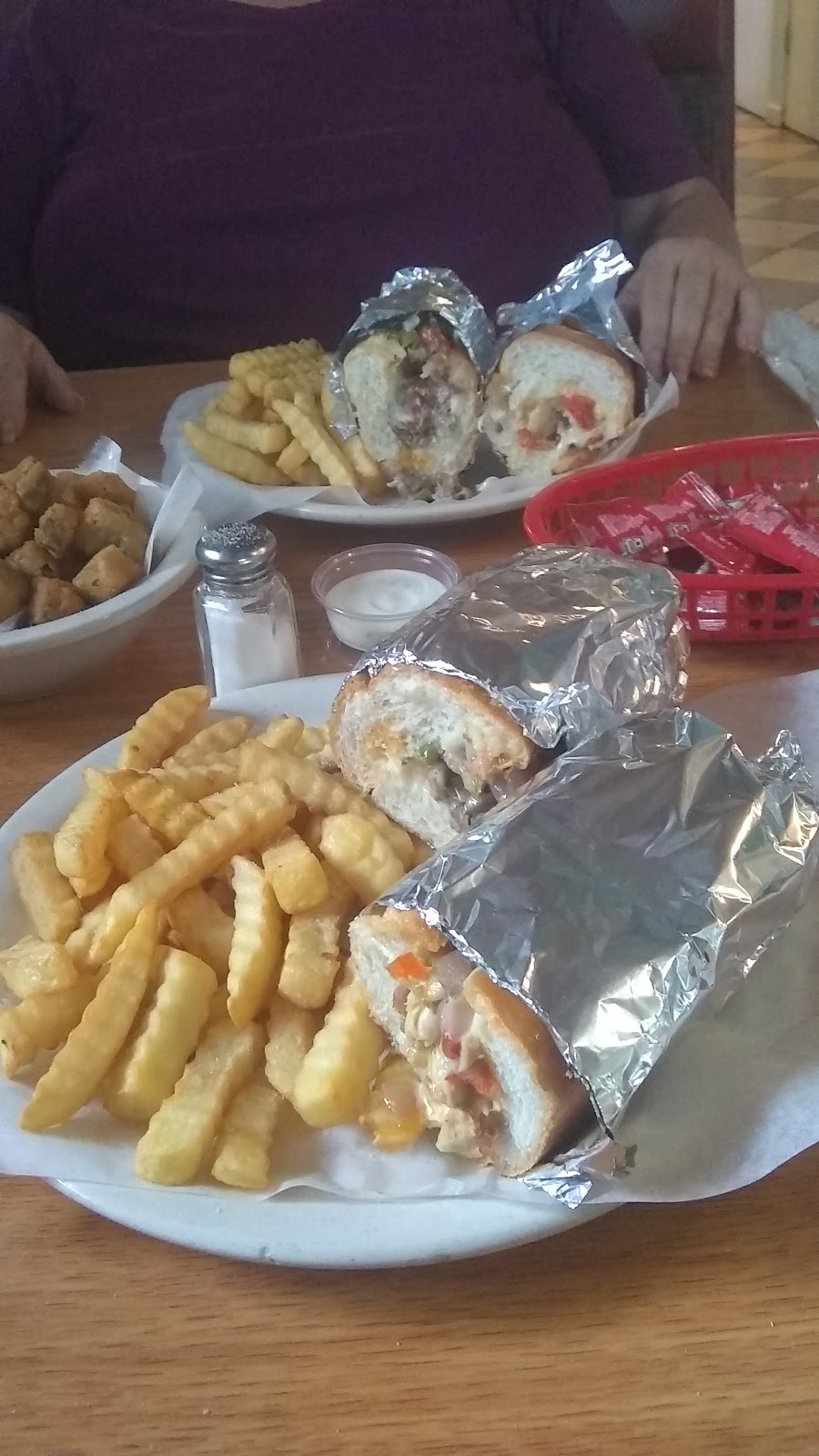 Tasty seafood chicken And Subs | restaurant | 1965 Lane Ave S, Jacksonville, FL 32210, USA | 9046476361 OR +1 904-647-6361