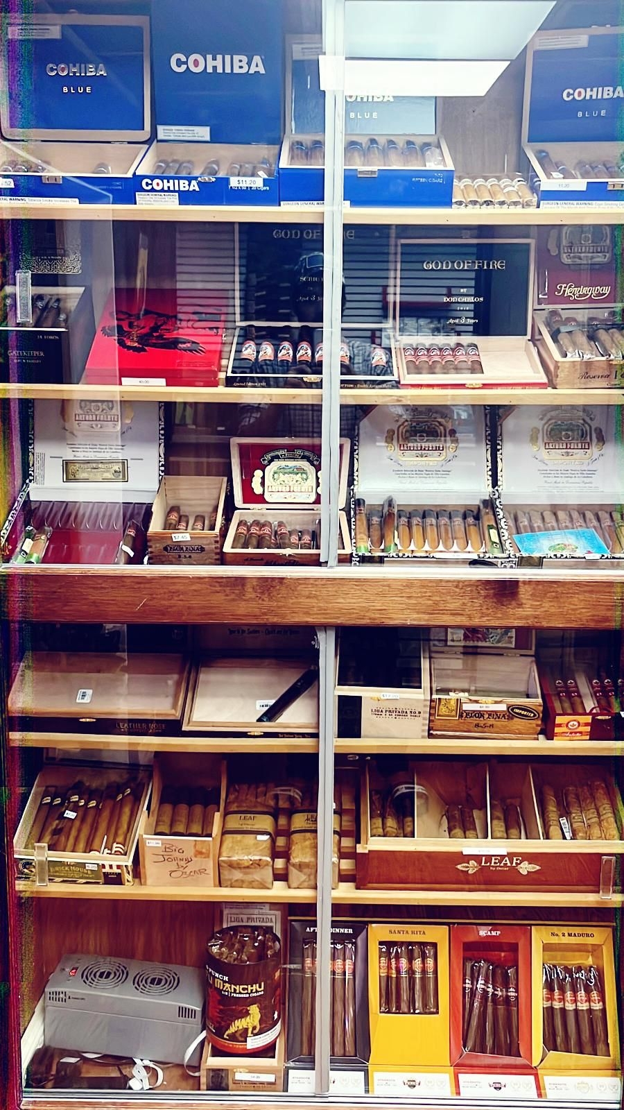 Griffin Vape Exotics | meal takeaway | 1831 W Broad St, Richmond, VA 23220, USA | 8049183512 OR +1 804-918-3512