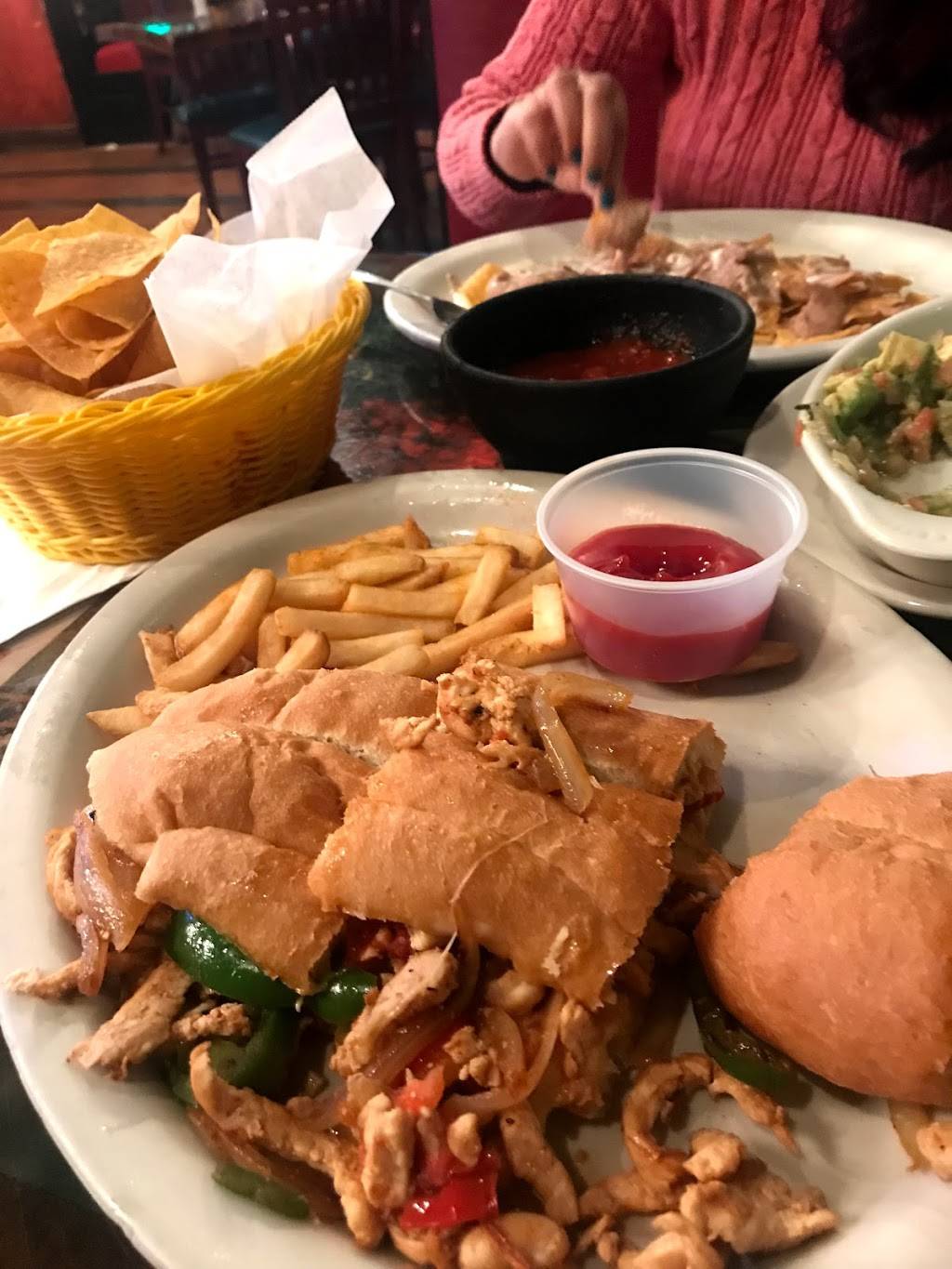 Casa Bariachi Mexican Grill | restaurant | 107 Market Centre Dr, Cornelia, GA 30531, USA | 7067780050 OR +1 706-778-0050