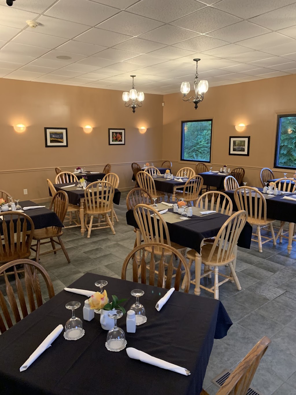 The Dogwood Cafe at 27 | restaurant | 3209 S Roan St, Johnson City, TN 37601, USA | 4233287959 OR +1 423-328-7959