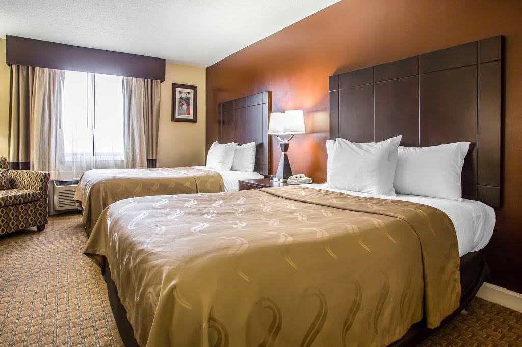 Quality Inn OHare Airport | restaurant | 3801 Mannheim Rd, Schiller Park, IL 60176, USA | 8476780670 OR +1 847-678-0670