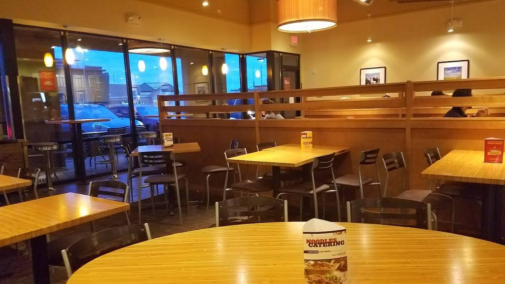 Noodles and Company | restaurant | 2116 Green Hills Village Dr, Nashville, TN 37215, USA | 6153837740 OR +1 615-383-7740