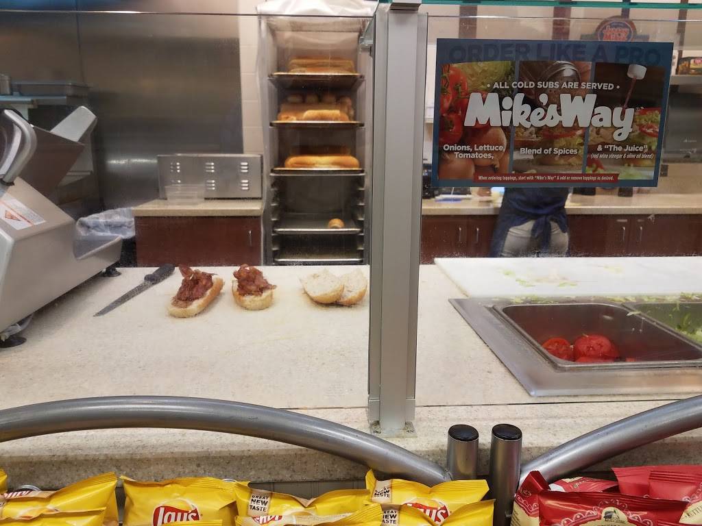 Jersey Mikes Subs | meal takeaway | 1797 E Broadway St, Oviedo, FL 32765, USA | 4075423524 OR +1 407-542-3524