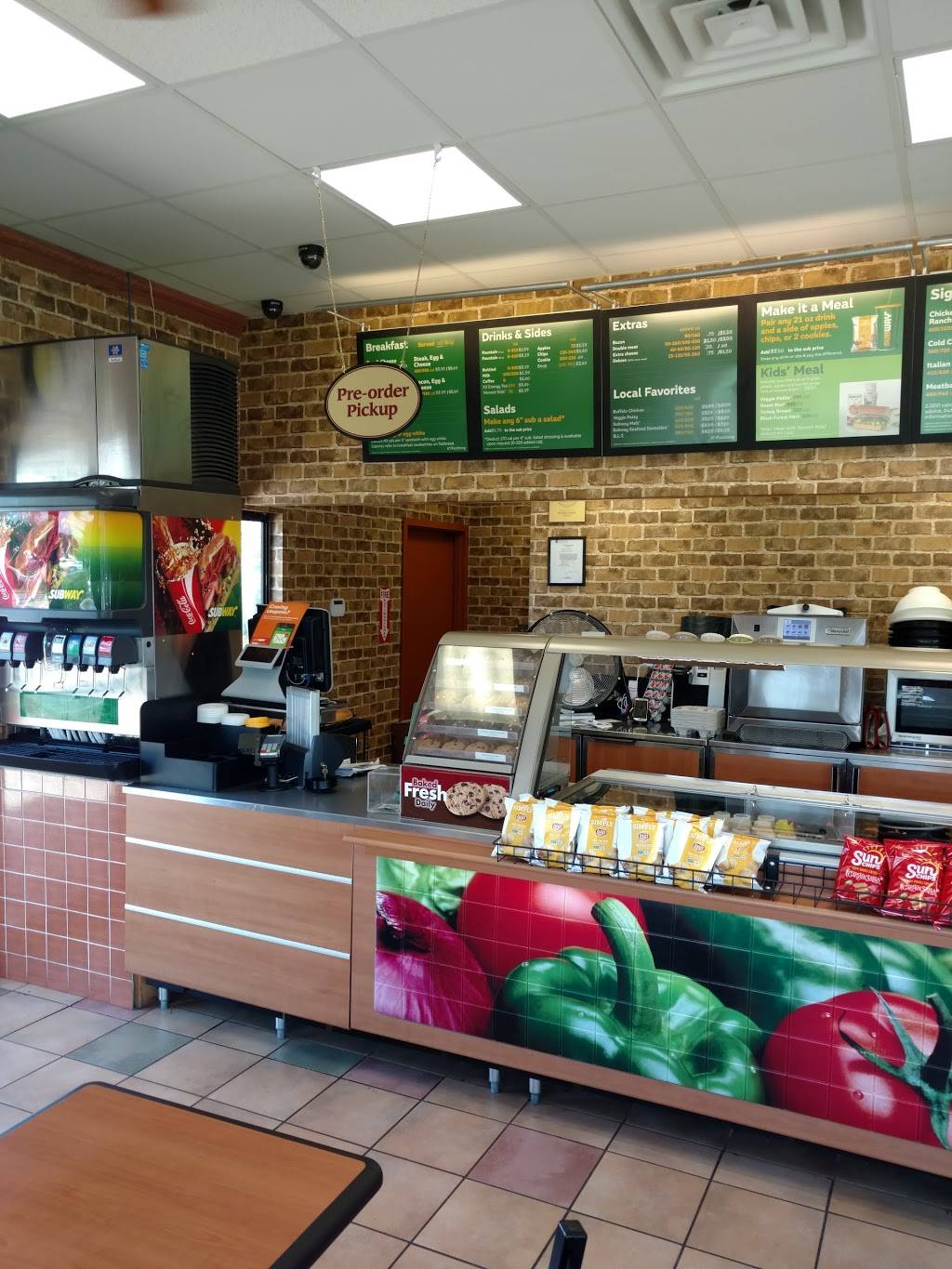 Subway | restaurant | 991 Forest St, Dover, DE 19904, USA | 3027247767 OR +1 302-724-7767
