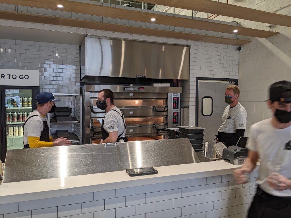 Westbound & Down Mill | restaurant | 2755 Dagny Way Ste. 101, Lafayette, CO 80026, USA | 3035930120 OR +1 303-593-0120