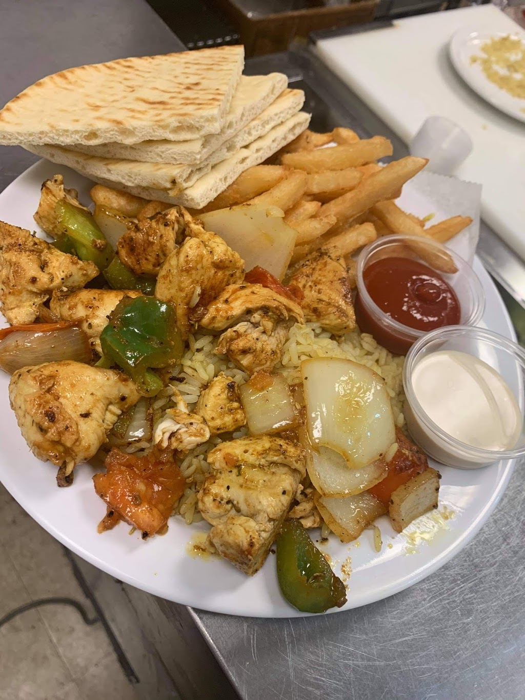 Pharaoh Mediterranean internationals food | restaurant | 1301 S Main St, Blacksburg, VA 24060, USA | 5403159378 OR +1 540-315-9378