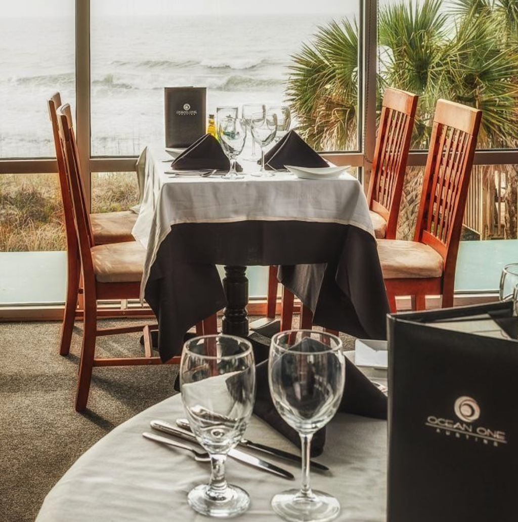 Austins Ocean One | cafe | 1 Norris Dr, Pawleys Island, SC 29585, USA | 8432358700 OR +1 843-235-8700