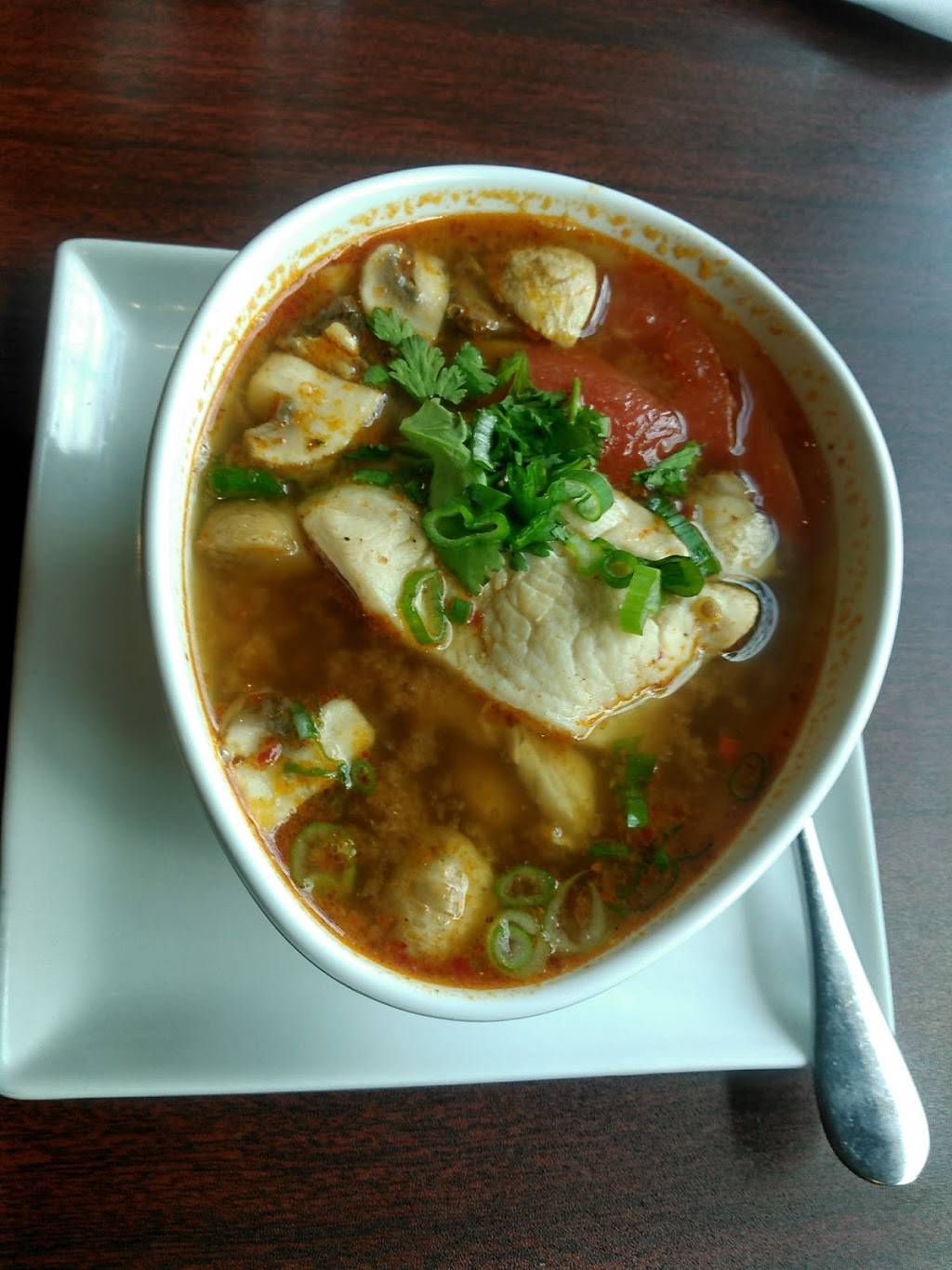 Thai & Noodle Outlet | restaurant | 5813 Forbes Ave, Pittsburgh, PA 15217, USA | 4124222003 OR +1 412-422-2003