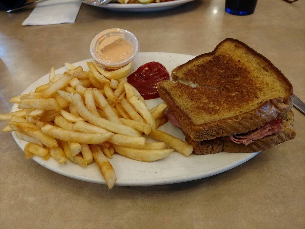 Koney Island Inn | restaurant | 29530 W Seven Mile Rd, Livonia, MI 48152, USA | 2484747275 OR +1 248-474-7275