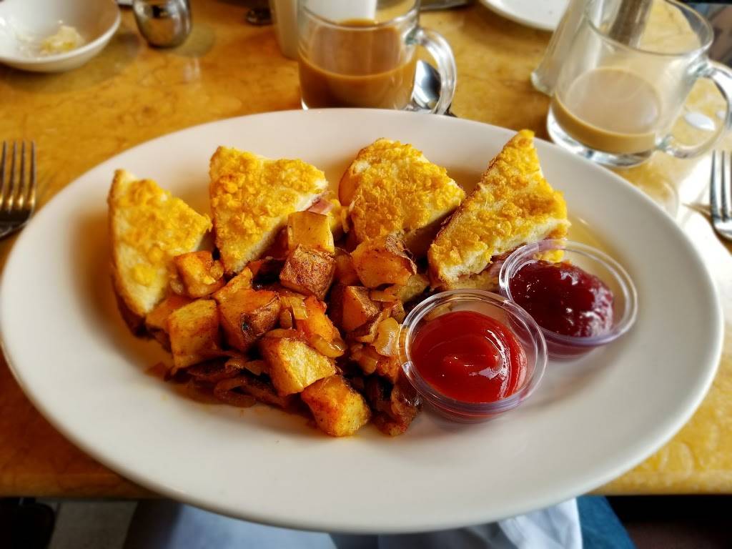 The Cheesecake Factory | restaurant | 160 Walt Whitman Rd, Huntington, NY 11746, USA | 6312718200 OR +1 631-271-8200