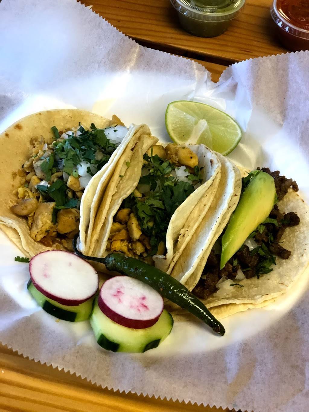 Rivas Taqueria | restaurant | 25 S Colony Rd, Wallingford, CT 06492, USA | 2036269594 OR +1 203-626-9594