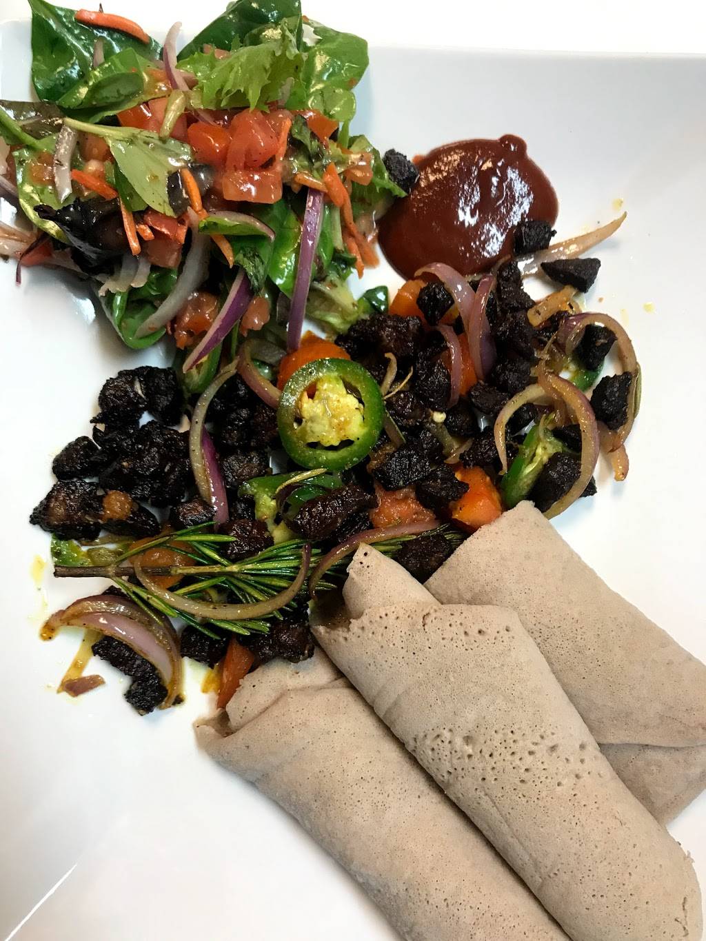 Enat Ethiopian Restaurant | restaurant | 4450 The Plaza suite d, Charlotte, NC 28215, USA | 9802370716 OR +1 980-237-0716