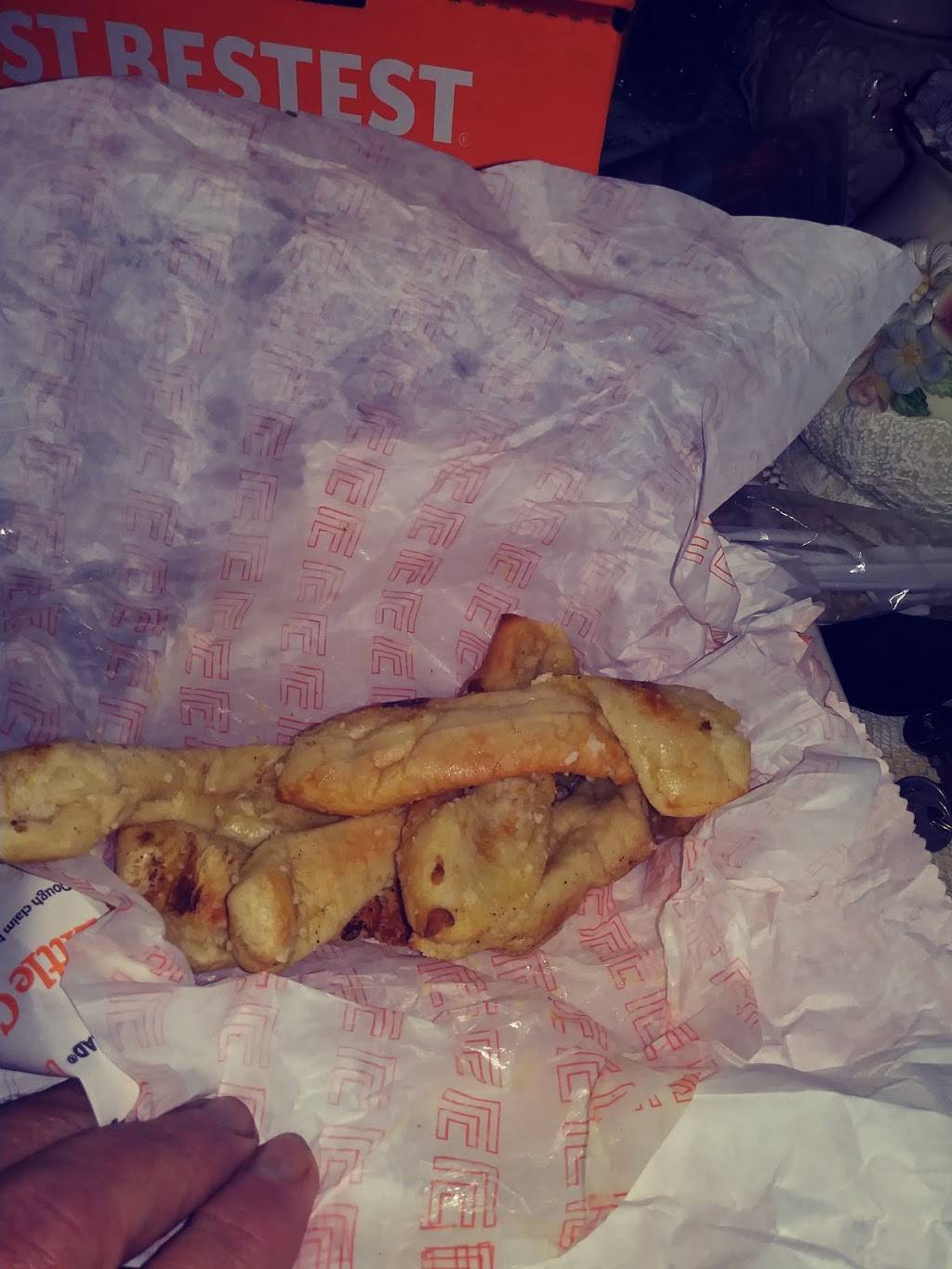 Little Caesars Pizza | meal takeaway | 9187 Lighthouse Way, Loveland, OH 45140, USA | 5136837333 OR +1 513-683-7333