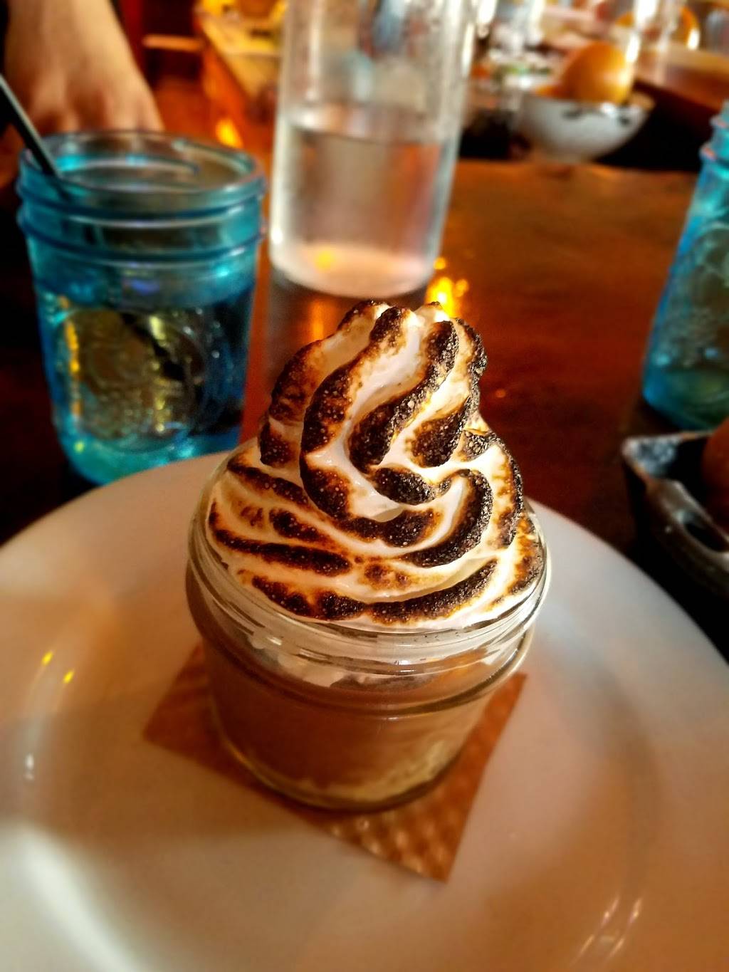 Rocker Oysterfellers | restaurant | 14415 Shoreline Hwy, Valley Ford, CA 94972, USA | 7078761983 OR +1 707-876-1983