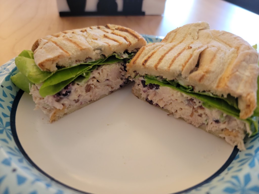 Maybelles on Main | cafe | 102 Main St, Stanardsville, VA 22973, USA | 4344815111 OR +1 434-481-5111