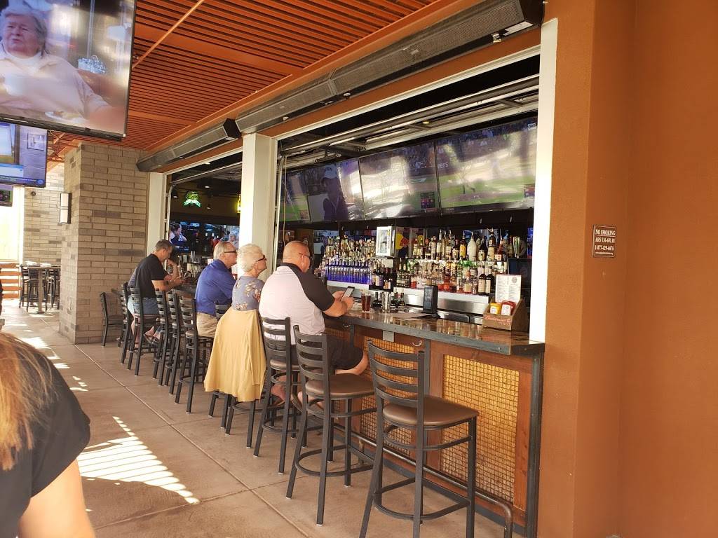 Cold Beers & Cheeseburgers | restaurant | 18529 N Scottsdale Rd, Scottsdale, AZ 85255, USA | 4809127219 OR +1 480-912-7219