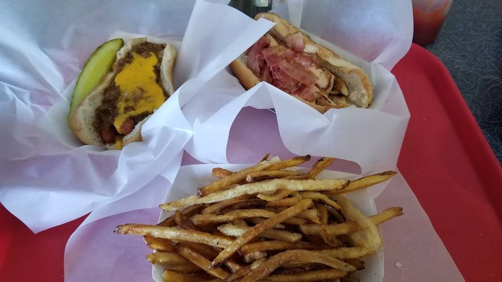 Jacks Cosmic Dogs | restaurant | 2805 N Hwy 17, Mt Pleasant, SC 29466, USA | 8438847677 OR +1 843-884-7677