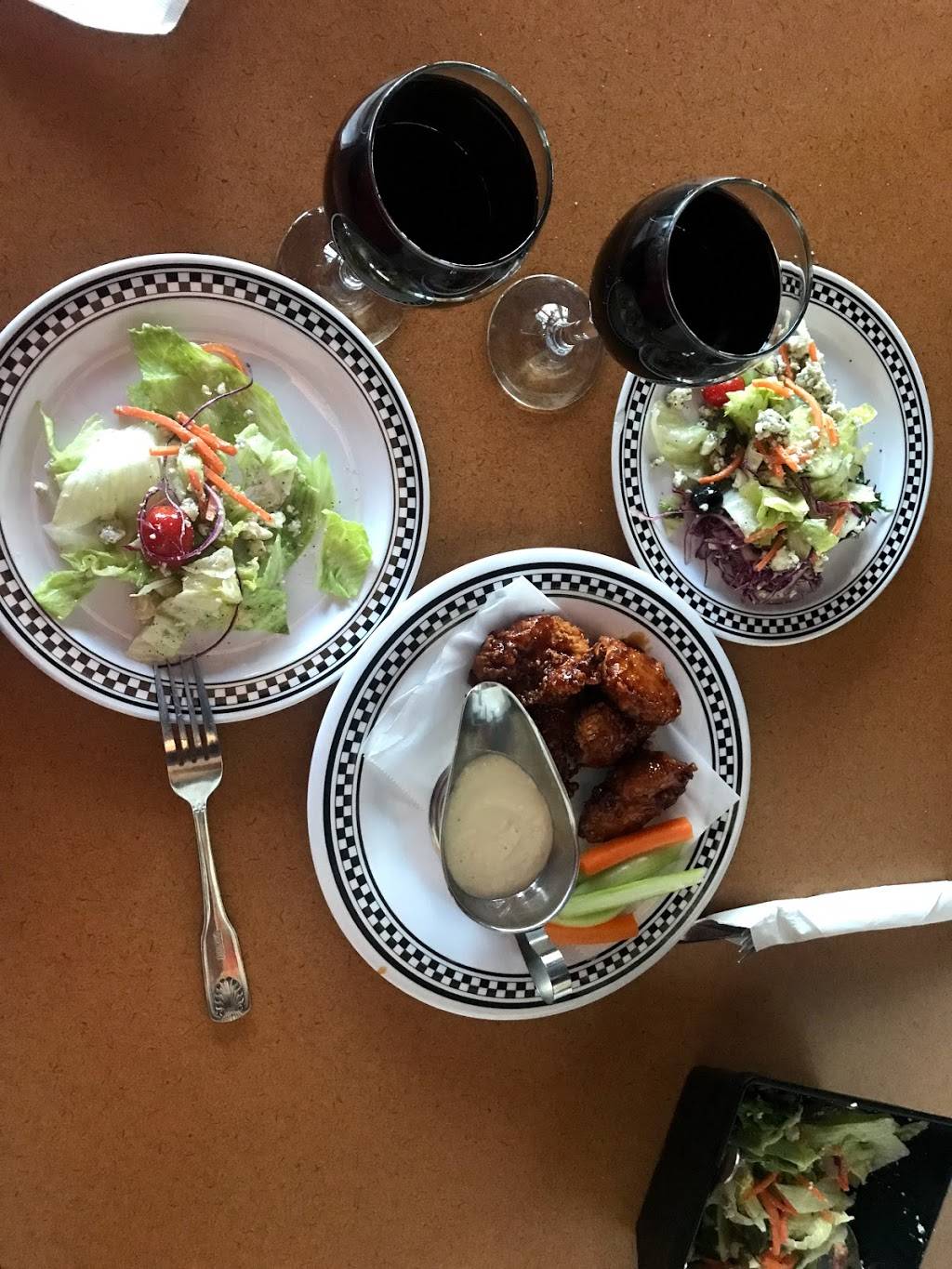 Nicks Pizza | restaurant | 522 Glenbrook Rd, Stamford, CT 06906, USA | 2033244949 OR +1 203-324-4949