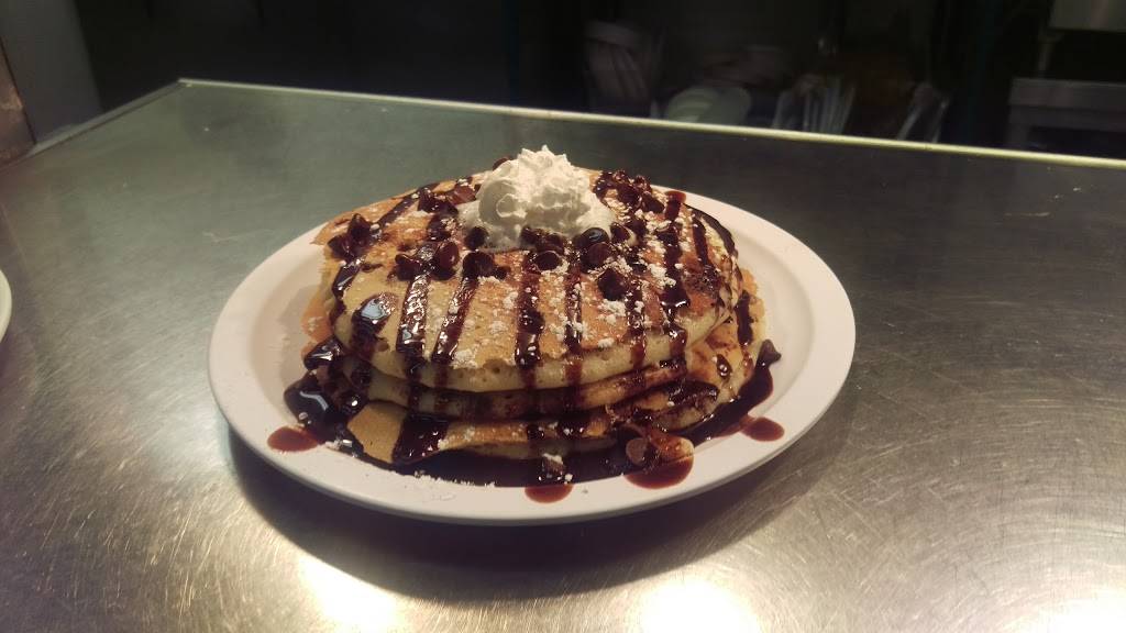 Bistro 217 | restaurant | 217 Harding Way E, Galion, OH 44833, USA | 4194625681 OR +1 419-462-5681