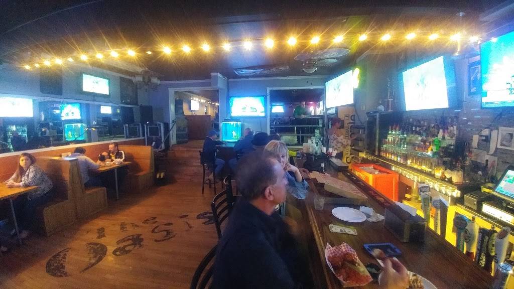 Oasis | restaurant | 153 Harry L Dr, Johnson City, NY 13790, USA | 6077979782 OR +1 607-797-9782