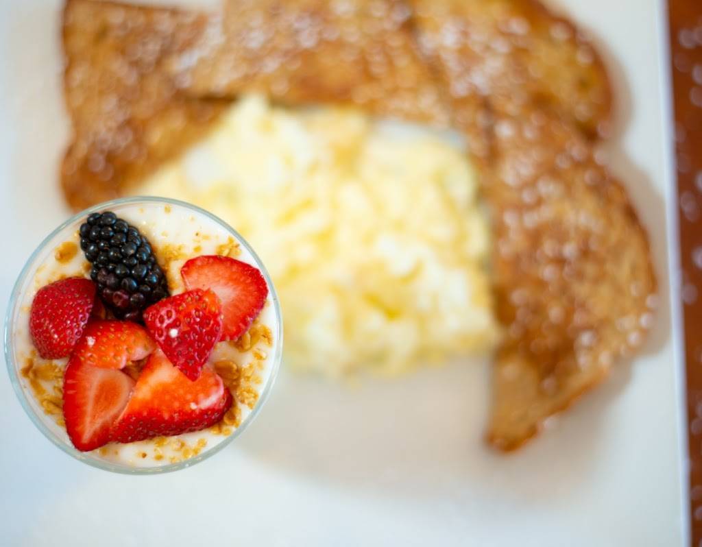 Axels Bistro Cafe | restaurant | 131 W Dundee Rd, Buffalo Grove, IL 60089, USA | 8477778932 OR +1 847-777-8932