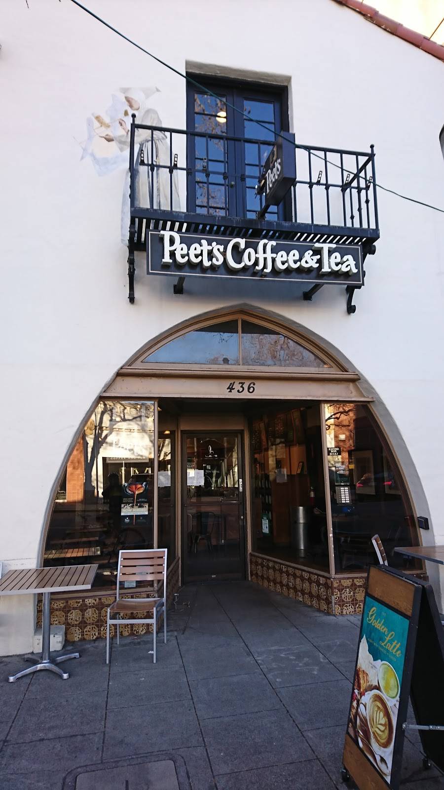 Crepevine | restaurant | 367 University Ave, Palo Alto, CA 94301, USA | 6503233900 OR +1 650-323-3900