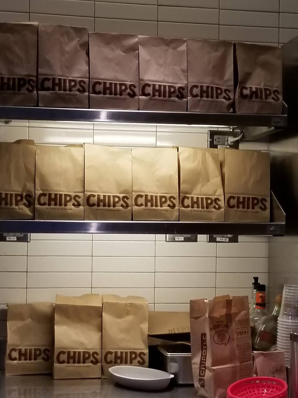 Chipotle Mexican Grill | restaurant | 1996 Merrick Rd, Merrick, NY 11566, USA | 5168684070 OR +1 516-868-4070