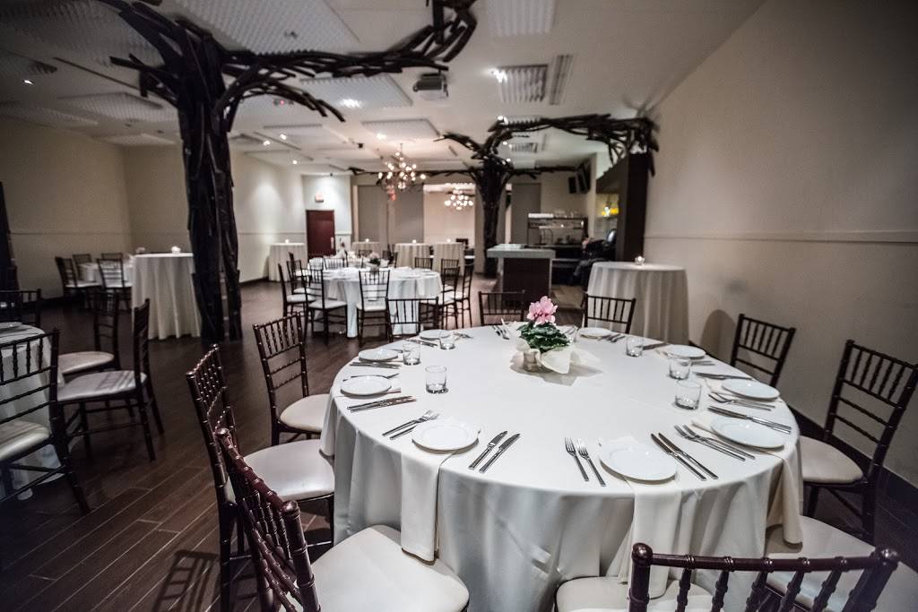 Vinotecca Birmingham | restaurant | 210 S Old Woodward Ave, Birmingham, MI 48009, USA | 2482036600 OR +1 248-203-6600