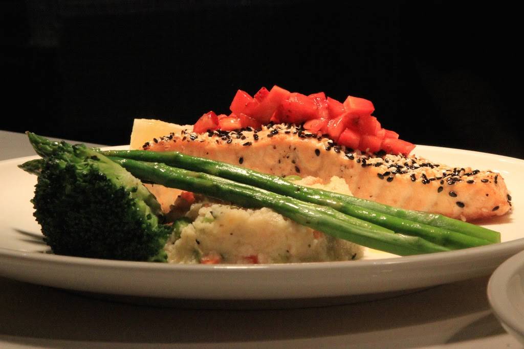 FiAMMA Restaurant | restaurant | 5555 Eglinton Ave W, Etobicoke, ON M9C 5M1, Canada | 4166222000 OR +1 416-622-2000