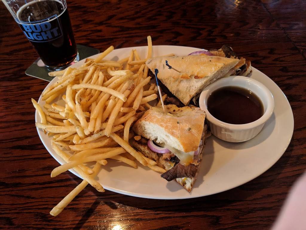 Llywelyns Pub | restaurant | 301 SE Douglas St, Lees Summit, MO 64063, USA | 8162725083 OR +1 816-272-5083