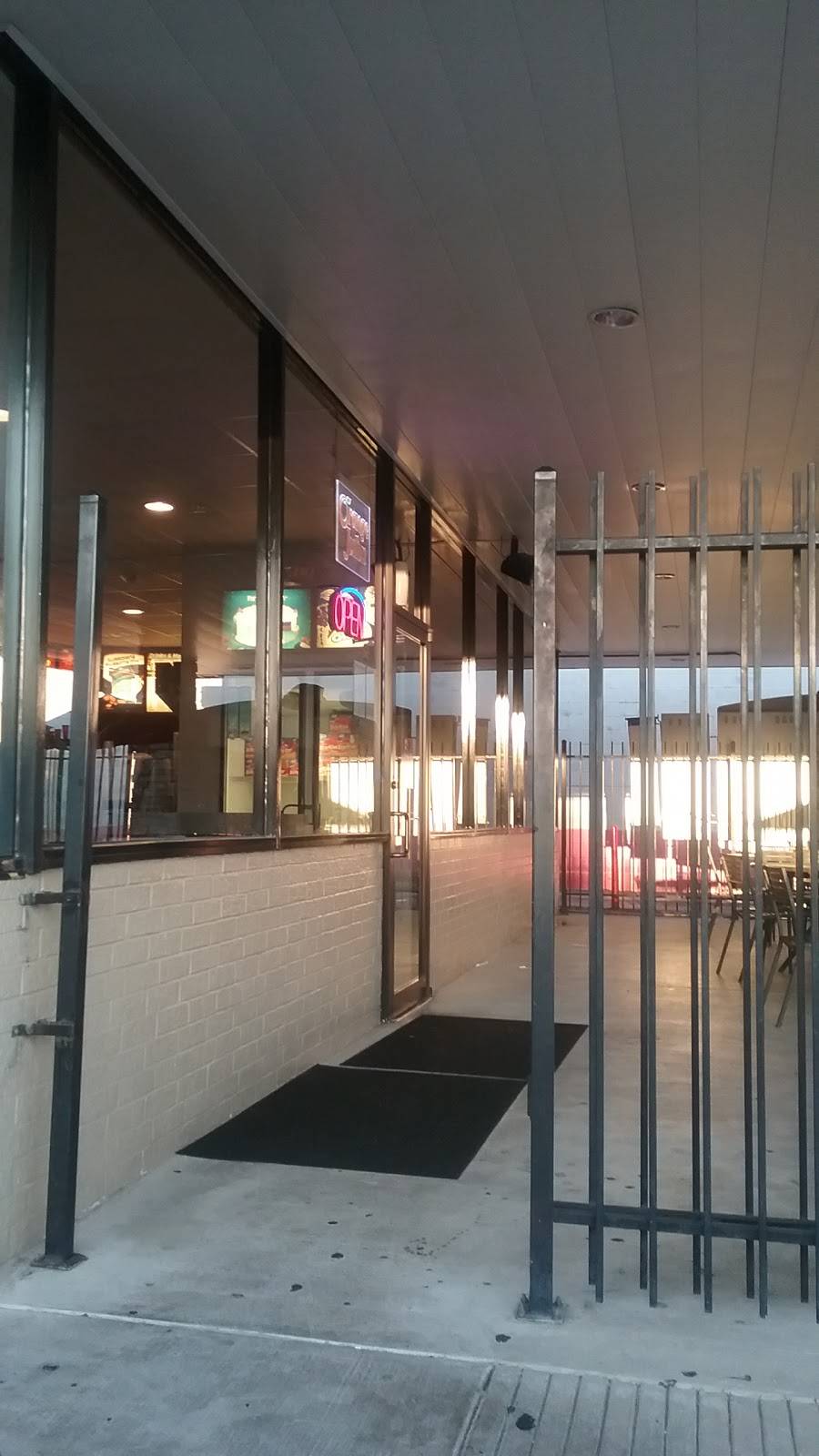 Dairy Queen Restaurant | restaurant | 2015 FM 1960, Houston, TX 77073, USA | 2814436906 OR +1 281-443-6906