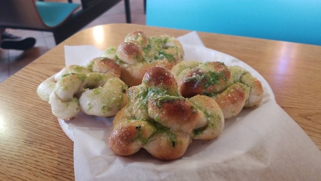 Italian Village | restaurant | 1304 South Ave #4, Plainfield, NJ 07062, USA | 9085610031 OR +1 908-561-0031