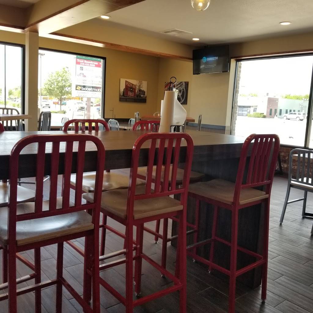 Pizza Hut | restaurant | 1820 S General McMullen Dr, San Antonio, TX 78226, USA | 2107984800 OR +1 210-798-4800