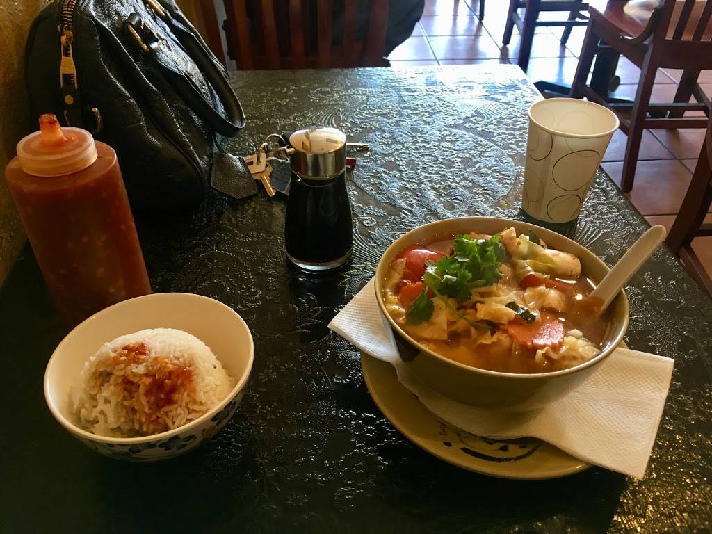 Thai Boat | restaurant | 3212 Broad St #140, San Luis Obispo, CA 93401, USA | 8055941638 OR +1 805-594-1638