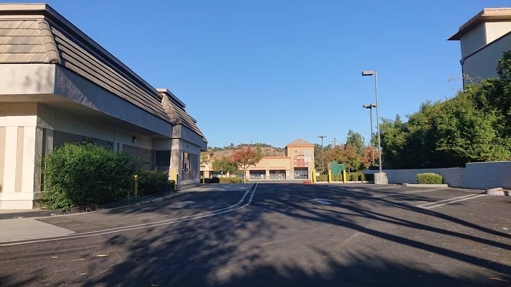 Buns and Dums | restaurant | 2709 S Diamond Bar Blvd, Diamond Bar, CA 91765, USA | 6262419898 OR +1 626-241-9898