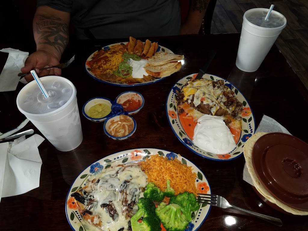 El Tapatio | restaurant | 13941 Northwest Blvd, Corpus Christi, TX 78410, USA | 3613878637 OR +1 361-387-8637