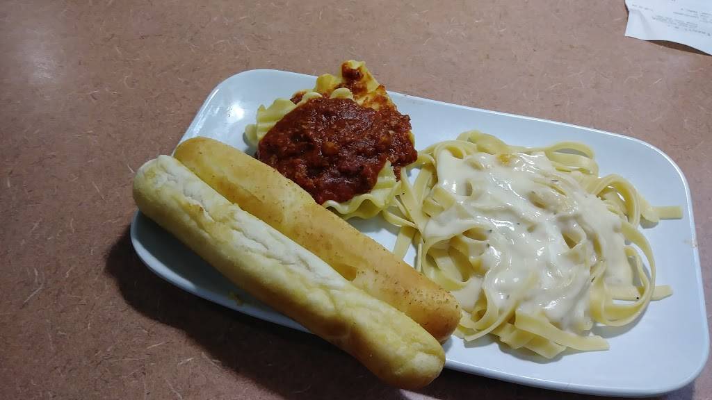 Fazolis | restaurant | 317 W McKinley Ave, Mishawaka, IN 46545, USA | 5742552551 OR +1 574-255-2551