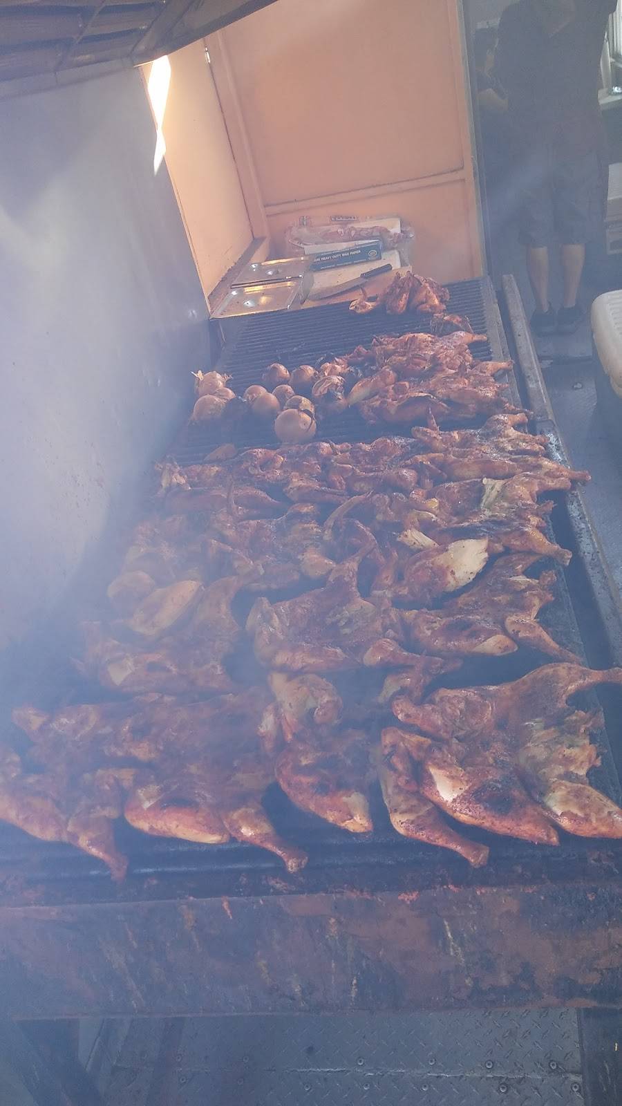 Pollos Asados Hacienda Matehuala | restaurant | T C Jester Blvd, Houston, TX 77038, USA | 7135150482 OR +1 713-515-0482