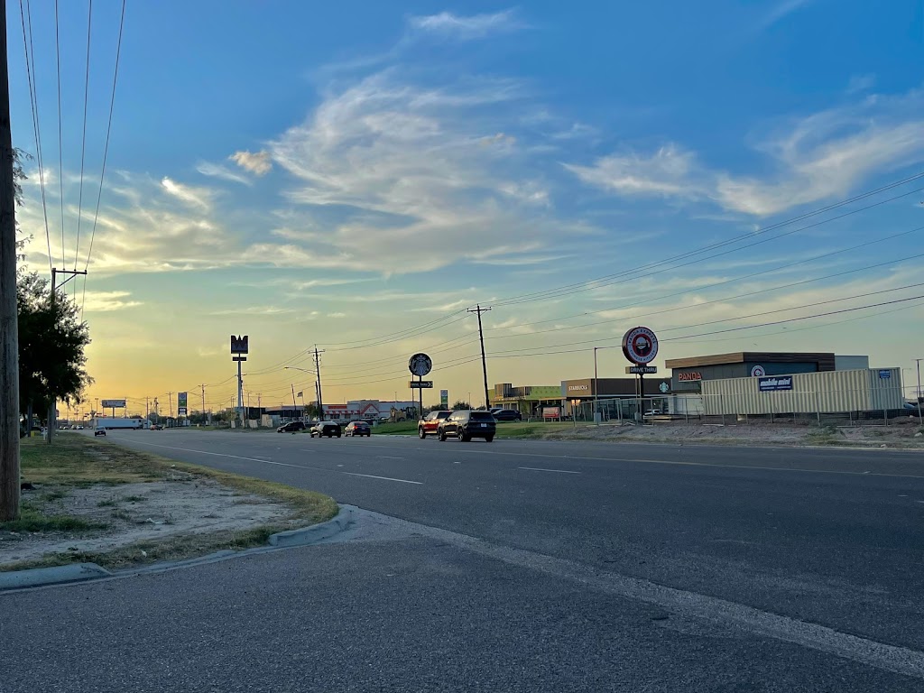 Panda Express | restaurant | 4533 US-83, Rio Grande City, TX 78582, USA | 9566086667 OR +1 956-608-6667