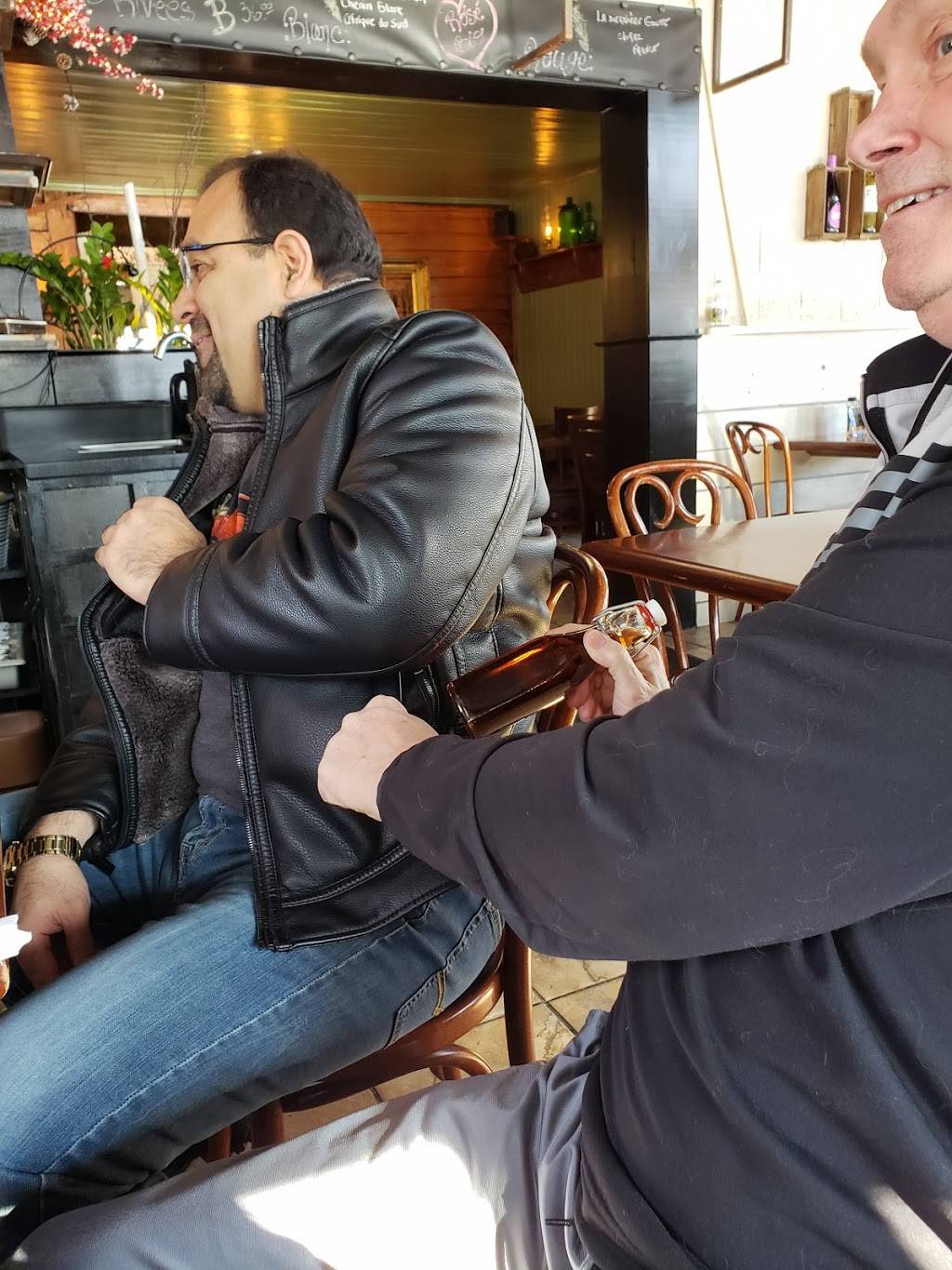 Cuisine Spontanée Traiteur | restaurant | 4500 5e Av, Val-Morin, QC J0T 2R0, Canada | 4507440545 OR +1 450-744-0545