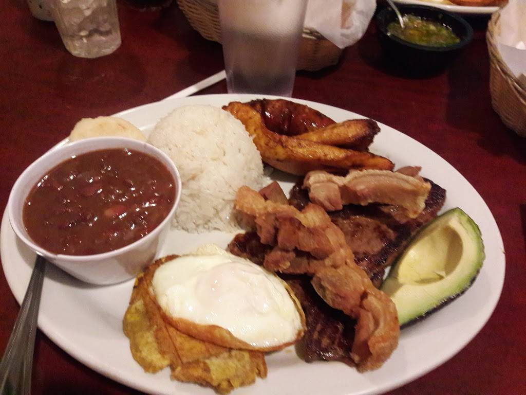 Meson Criollo Restaurant | restaurant | 15713 Vanowen St, Van Nuys, CA 91406, USA | 8189041099 OR +1 818-904-1099