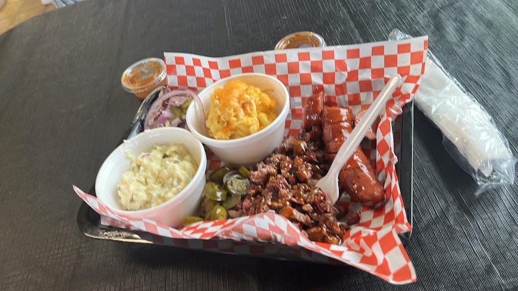 Big Ward’s Smoke House | restaurant | 2805 Harrison St, Bellmead, TX 76705, USA | 2547320382 OR +1 254-732-0382