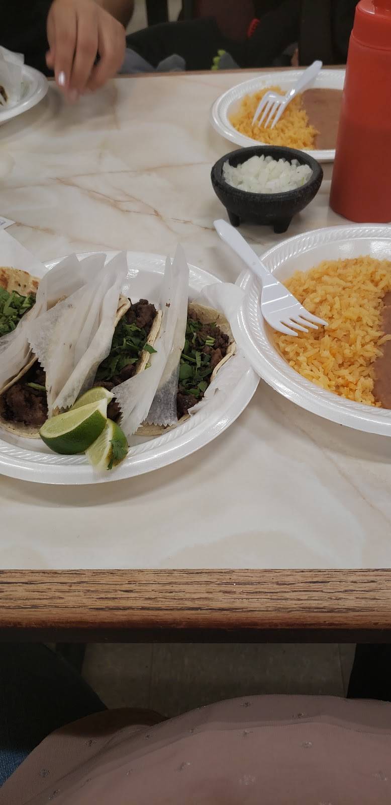 Panaderia y Taqueria Troncoso | bakery | 307 S Rock Island Ave, El Reno, OK 73036, USA | 4052625721 OR +1 405-262-5721