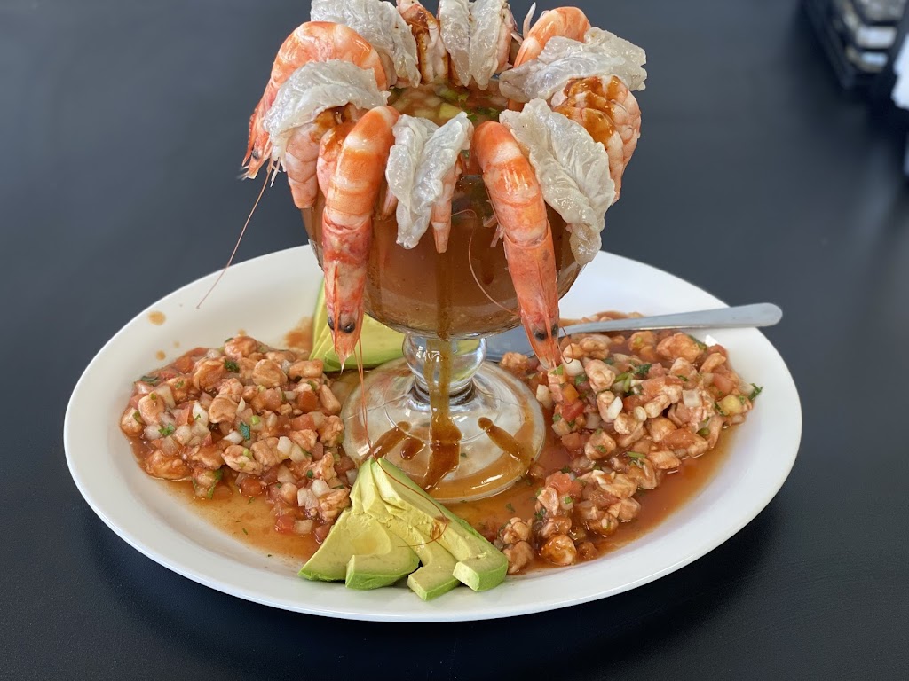 La Sirenita Seafood Mexican Restaurant | restaurant | 3113 S Western Ave, Oklahoma City, OK 73109, USA | 4056737944 OR +1 405-673-7944