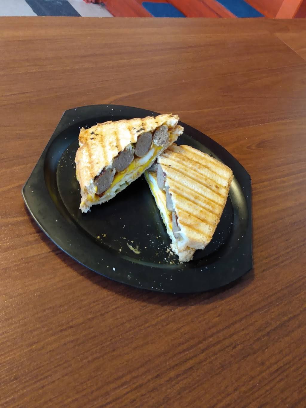 GeminEyez Restaurant | restaurant | 611 Jefferson Ave, Rochester, NY 14611, USA | 5856736747 OR +1 585-673-6747