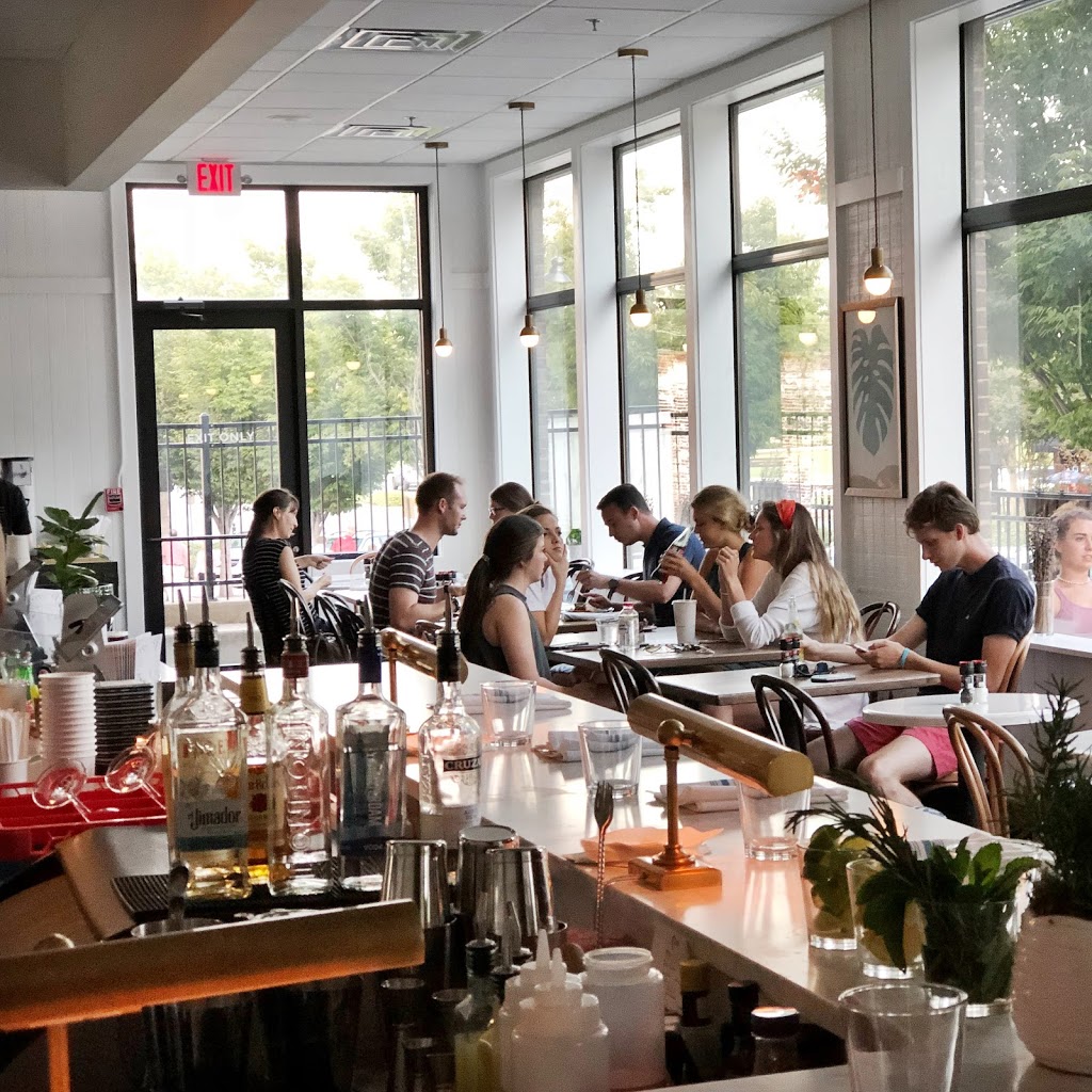 Real & Rosemary Tuscaloosa | restaurant | 2128 University Blvd, Tuscaloosa, AL 35401, USA | 2058612328 OR +1 205-861-2328