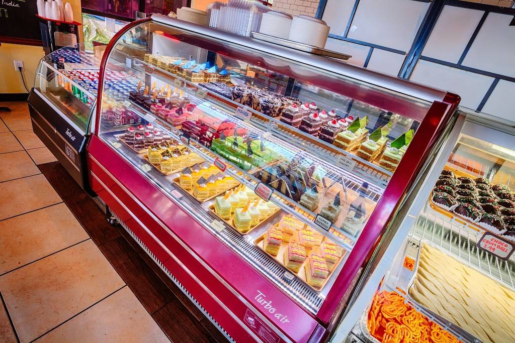 Pastries N Chaat Phoenix | bakery | 4030 E Bell Rd #101, Phoenix, AZ 85032, USA | 6026886344 OR +1 602-688-6344