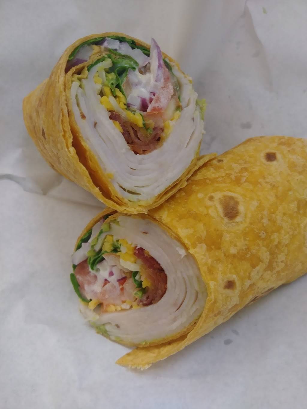 Subway | restaurant | 15375 SW Warfield Blvd, Indiantown, FL 34956, USA | 7725974600 OR +1 772-597-4600